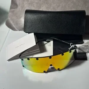 Rick Owens shielding sunglasses black rainbow NWT Rick Owens Sunglasses Shielding Black-Rainbow – Antidote  main image 4